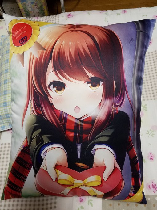 俺の宝物当時1万超えの価値があったガールフレンド(仮)椎名心実クッション 俺の宝物当時1万超えの価値があったガールフレンド(仮)椎名心実クッション