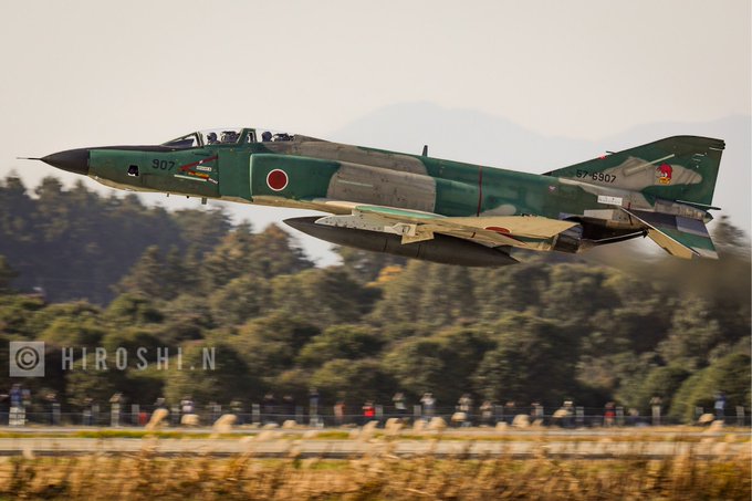 2018/12/1 Sat.百里基地航空祭 特別公開501TRS RF-4E #907完全逆光ススキ🌾金レフが効くベタ低 2018/12/1 Sat.百里基地航空祭 特別公開501TRS RF-4E #907完全逆光ススキ🌾金レフが効くベタ低