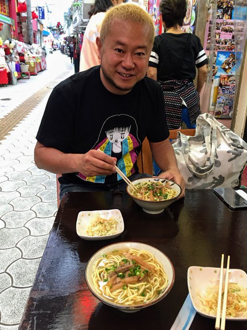 ロケハンしてたら偶然 SET YOU FREEの千葉さんに遭遇!一緒に八重山そば食べました。#リンリンTかわいい ロケハンしてたら偶然 SET YOU FREEの千葉さんに遭遇!一緒に八重山そば食べました。#リンリンTかわいい