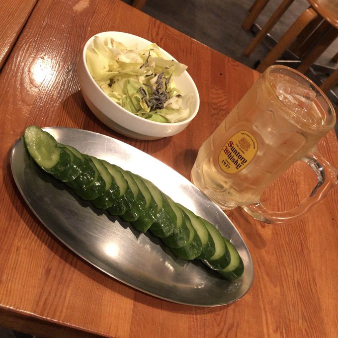今、豊橋で東海道線に乗り換えようと思ったら沿線火災で止まってる。じゃあ名鉄…と駅員さんに聞きに行ったら名鉄も飯田線も橋桁 今、豊橋で東海道線に乗り換えようと思ったら沿線火災で止まってる。じゃあ名鉄…と駅員さんに聞きに行ったら名鉄も飯田線も橋桁