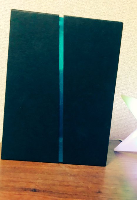 既視感あると思ったら京騒戯画の円盤もこんな感じよ >RT 既視感あると思ったら京騒戯画の円盤もこんな感じよ >RT