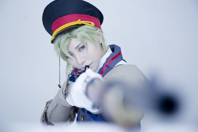 【千銃士/エンフィールド】「優秀な方が勝つ、そうだろ?」 【千銃士/エンフィールド】「優秀な方が勝つ、そうだろ?」