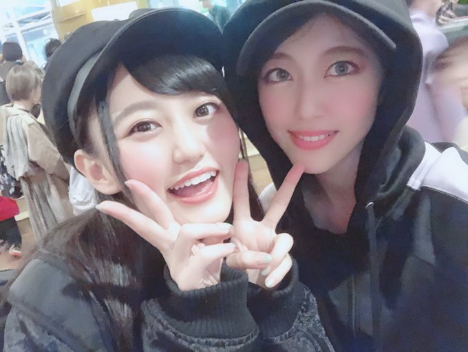 WUGちゃんとも会えた〜💜❤️💚みんなそれぞれに感想伝えてくれて相変わらずノリもよくて近々ほんまご飯いこって約束した!ほ WUGちゃんとも会えた〜💜❤️💚みんなそれぞれに感想伝えてくれて相変わらずノリもよくて近々ほんまご飯いこって約束した!ほ