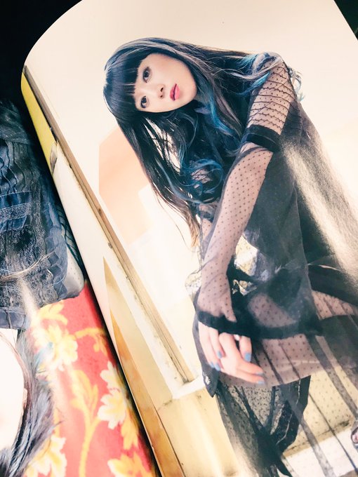 明後日14日に発売の工藤晴香さん1st写真集「910hr」より、未公開カットをVOICEBRODY Vol.3には6ペー 明後日14日に発売の工藤晴香さん1st写真集「910hr」より、未公開カットをVOICEBRODY Vol.3には6ペー