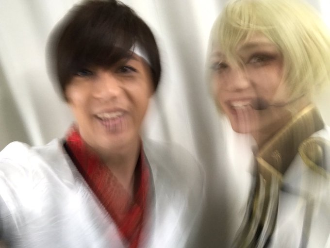 『真剣乱舞祭2018』大阪公演。全ステージ終了しました!!審神者の皆様、ご来場ありがとうございました。この兄弟と撮るとブ 『真剣乱舞祭2018』大阪公演。全ステージ終了しました!!審神者の皆様、ご来場ありがとうございました。この兄弟と撮るとブ