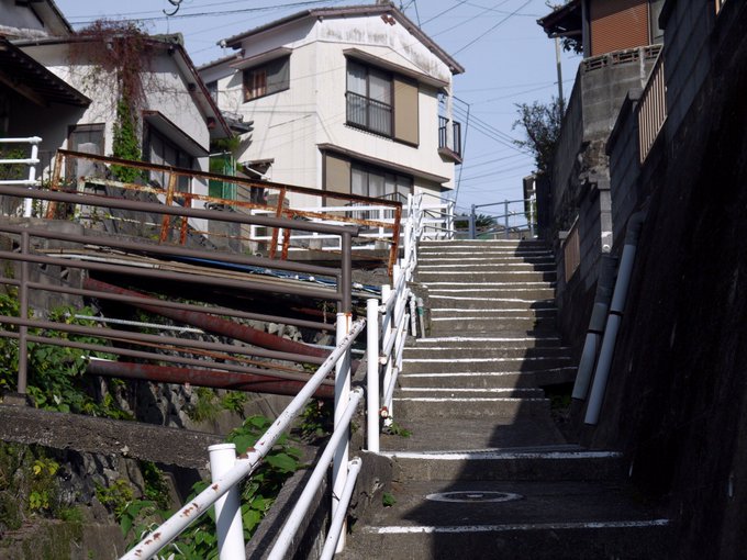 そんな感じで、グラバー邸みたいな観光地のカットはスルーして、人が居ないような路地ばっかり回ってる内に時間切れとなりました そんな感じで、グラバー邸みたいな観光地のカットはスルーして、人が居ないような路地ばっかり回ってる内に時間切れとなりました