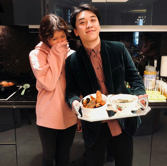 #seungriseyo수줍어하시는 #옆집누나和訳→照れてらっしゃる #お隣のお姉ちゃん 誕生日だとワカメスープ作っ #seungriseyo수줍어하시는 #옆집누나和訳→照れてらっしゃる #お隣のお姉ちゃん 誕生日だとワカメスープ作っ