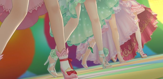 #デレステスクショお昼の1枚お昼の脳トレ🍎この美脚4人は誰?直感でお答えくださいね🐰 #デレステスクショお昼の1枚お昼の脳トレ🍎この美脚4人は誰?直感でお答えくださいね🐰