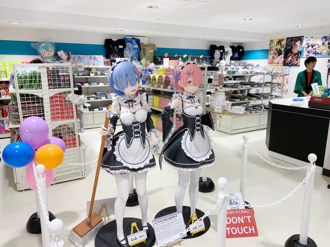 沖縄の琉球王国市場に「Japan Anime Market」というアニメグッズショップがオープンしました。売場ではRe: 沖縄の琉球王国市場に「Japan Anime Market」というアニメグッズショップがオープンしました。売場ではRe: