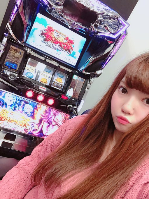 今日は新台蒼天の拳の試打をしながらお勉強してきました(๑˃̵ᴗ˂̵)むちゃ楽しかった❤️❤️いやー迫力がやばいよ…!!導 今日は新台蒼天の拳の試打をしながらお勉強してきました(๑˃̵ᴗ˂̵)むちゃ楽しかった❤️❤️いやー迫力がやばいよ…!!導