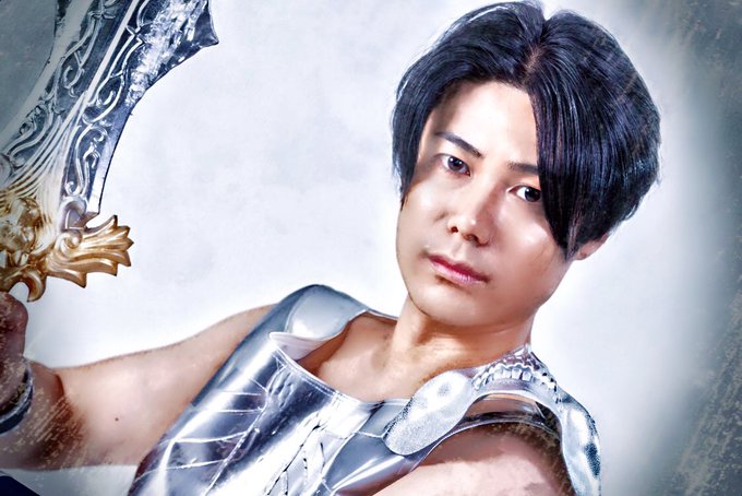 舞台「ゴールデンアックスーGOLDEN AXEー」出演者紹介カイング・リンダー/塩口量平舞台「最遊記歌劇伝」「真・三国無 舞台「ゴールデンアックスーGOLDEN AXEー」出演者紹介カイング・リンダー/塩口量平舞台「最遊記歌劇伝」「真・三国無