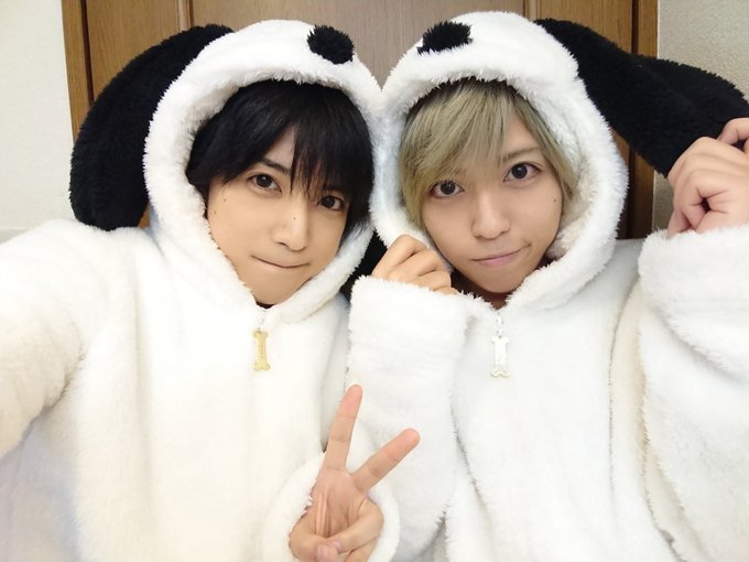 今日は『#双子の日』僕達が演じた双子山中兄弟●ひなたくん、ゆうたくん(#2wink)●壱星くん、壱流くん(#QUELL) 今日は『#双子の日』僕達が演じた双子山中兄弟●ひなたくん、ゆうたくん(#2wink)●壱星くん、壱流くん(#QUELL)