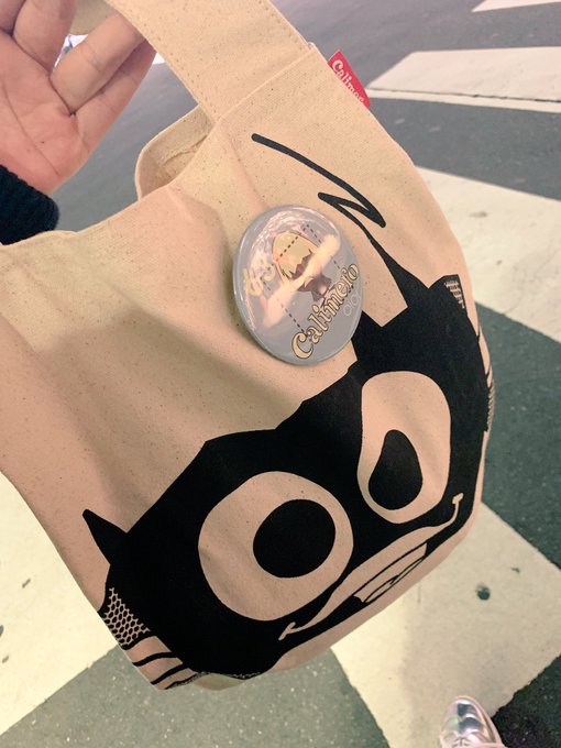 そう言えば先日久しぶりにカリメロのカバンを持って歩きました。やっぱり可愛い。カリメロのお目目みたいなまんまるのお目目にな そう言えば先日久しぶりにカリメロのカバンを持って歩きました。やっぱり可愛い。カリメロのお目目みたいなまんまるのお目目にな