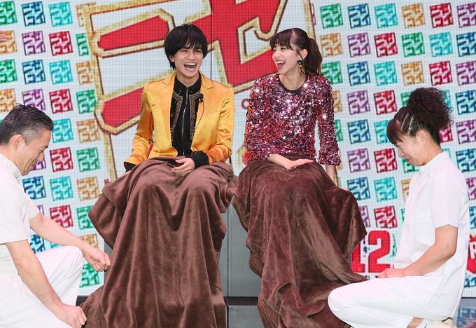 後半戦は、「演技で騙せ!ニセ足ツボリアクション」#中島健人 さんと #中条あやみ さんのうち、本当に足つぼマッサージを受 後半戦は、「演技で騙せ!ニセ足ツボリアクション」#中島健人 さんと #中条あやみ さんのうち、本当に足つぼマッサージを受