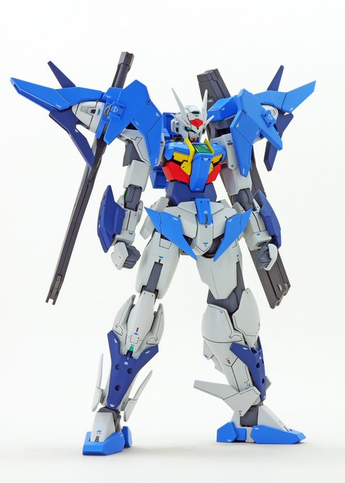 本日発売のホビージャパンMOOK「もっとガンプラ楽しもうwithガンダムビルドダイバーズ」にて表紙のダブルオースカイ&モ 本日発売のホビージャパンMOOK「もっとガンプラ楽しもうwithガンダムビルドダイバーズ」にて表紙のダブルオースカイ&モ
