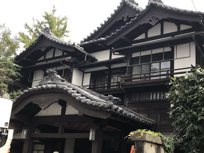 いよいよ最終回。😥#旧二業見番組合事務所#館林市#昭和元禄落語心中このドラマのお陰で、良い建物が見学できました。良い思い いよいよ最終回。😥#旧二業見番組合事務所#館林市#昭和元禄落語心中このドラマのお陰で、良い建物が見学できました。良い思い