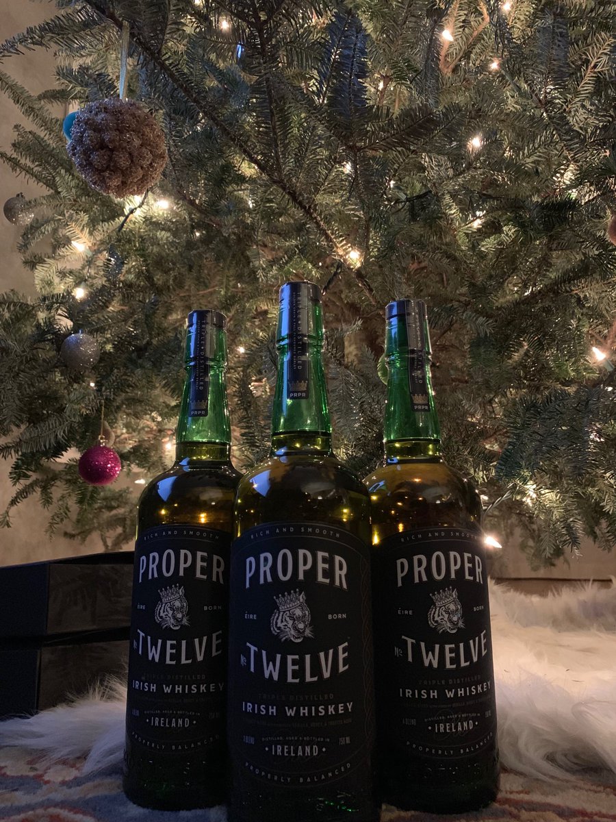 RT @ralphlent: Proper Christmas ⁦@TheNotoriousMMA⁩ #propertwelve #proper12 #CHAMPCHAMP #HappyHolidays https://t.co/yFEkeIOnu7