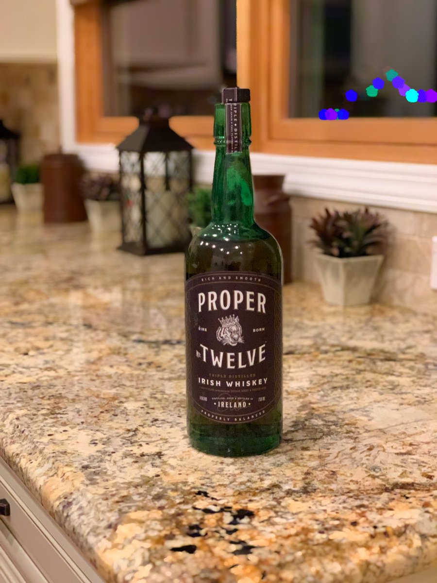 RT @joeieraci: On Fridays in NYC we drink @propertwelve1 @TheNotoriousMMA https://t.co/ZPp6xAlBmq