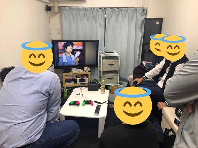 そして始まる闇芝居上映会。酷いなこの空間… そして始まる闇芝居上映会。酷いなこの空間…