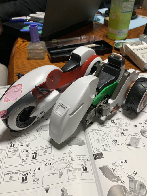 タイバニバイクぱち組フレームアームズガールも乗れる大きさで良いかも今度ちゃんと塗装するかな? タイバニバイクぱち組フレームアームズガールも乗れる大きさで良いかも今度ちゃんと塗装するかな?