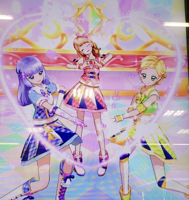 おはルミナス〜 Let'sアイカツはこのハートを作るところがめっちゃ好きです…上手いことダンス作られてるなぁとしみじみ感 おはルミナス〜 Let'sアイカツはこのハートを作るところがめっちゃ好きです…上手いことダンス作られてるなぁとしみじみ感