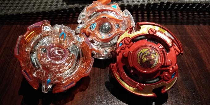 本日は青赤さんのベイブレード大会!!デュアルレイヤー杯始まります!愛機ケツァルカトルが火を吹くぜ!クアッドケツァルカトル 本日は青赤さんのベイブレード大会!!デュアルレイヤー杯始まります!愛機ケツァルカトルが火を吹くぜ!クアッドケツァルカトル