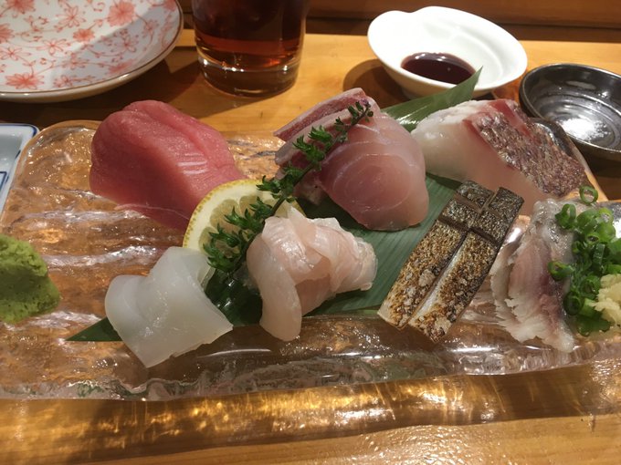 極地研→歌舞伎町→八十八→館林と続いた今週末の巡礼、じんからさんで〆です。相変わらずお刺身が美味し! #よりもい #yo 極地研→歌舞伎町→八十八→館林と続いた今週末の巡礼、じんからさんで〆です。相変わらずお刺身が美味し! #よりもい #yo