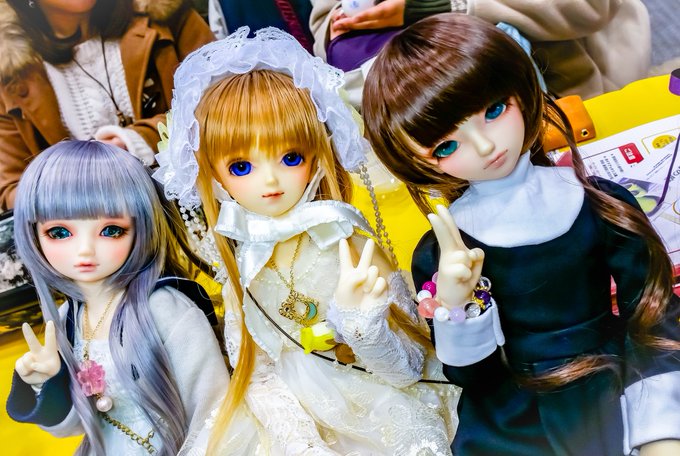 梅ちゃん( )家のフランちゃんとピース三人娘(〃∀〃)三者三葉のピース…性格出てますねぇ.゚+.(´∀`*).+゚. 梅ちゃん( )家のフランちゃんとピース三人娘(〃∀〃)三者三葉のピース…性格出てますねぇ.゚+.(´∀`*).+゚.