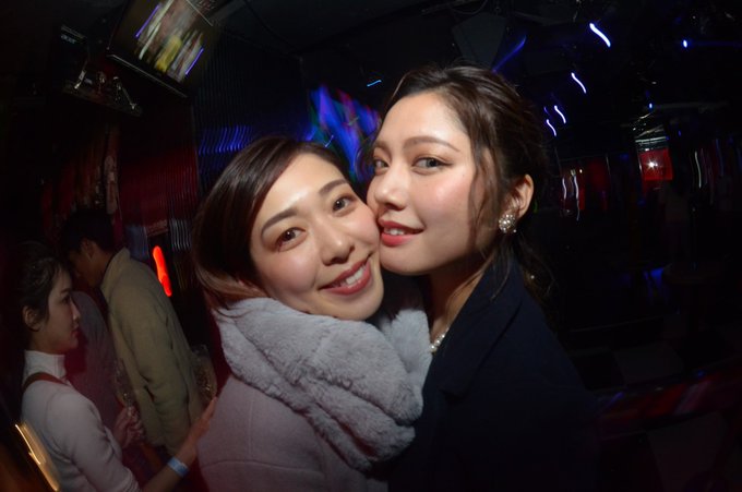 今夜も続々と女性のお客様にもご来店頂き楽しんでもらっております♡今夜楽しみたいなら是非はやくからのご来店をオススメ致しま 今夜も続々と女性のお客様にもご来店頂き楽しんでもらっております♡今夜楽しみたいなら是非はやくからのご来店をオススメ致しま