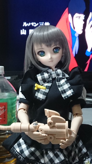 ニャル子「夜、お父さんと一緒に寝ていたら、意外と寝相が悪かったみたいで、私、骨折しちゃった。」1週間も痛い思いをさせてし ニャル子「夜、お父さんと一緒に寝ていたら、意外と寝相が悪かったみたいで、私、骨折しちゃった。」1週間も痛い思いをさせてし