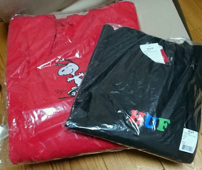 俺も先週地元のセレクトショップでスヌーピーがコラボしてるの買ってきたからクリスマススヌーピーは好き(クリスマス関係ない) 俺も先週地元のセレクトショップでスヌーピーがコラボしてるの買ってきたからクリスマススヌーピーは好き(クリスマス関係ない)