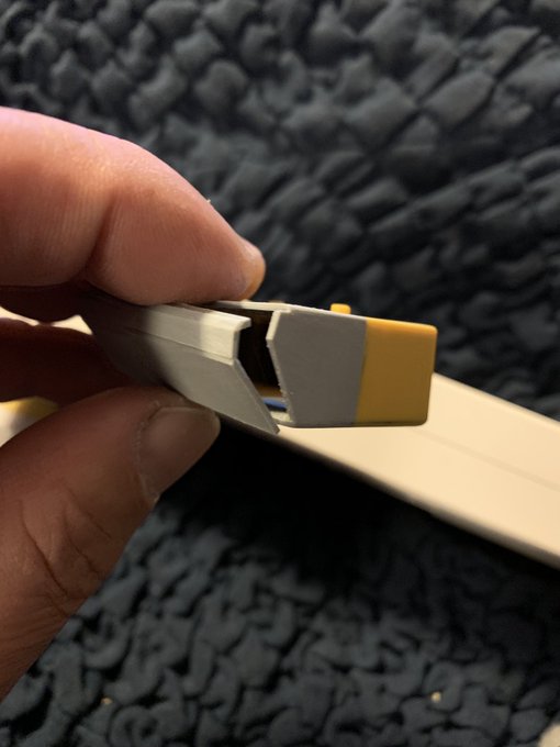 コンテナのハッチカッコ良いの悩み中。悩みながらスペースダンディ観てる コンテナのハッチカッコ良いの悩み中。悩みながらスペースダンディ観てる