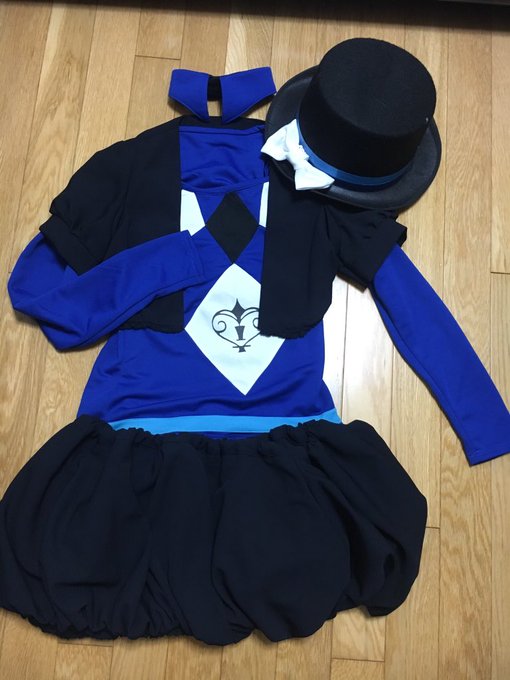 あ子様( )からカーニヴァルのキイチちゃんの衣装をお譲り頂きましたー🙌🙌まだウィッグないから着ただけで申し訳ないんだけど あ子様( )からカーニヴァルのキイチちゃんの衣装をお譲り頂きましたー🙌🙌まだウィッグないから着ただけで申し訳ないんだけど