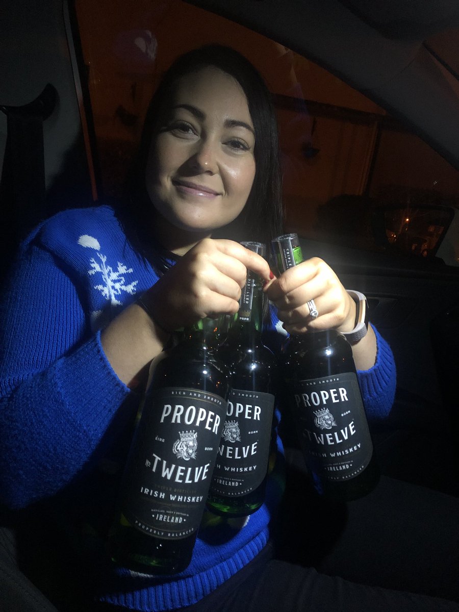 RT @FrancineLFC: It’s going to be a proper Christmas in Belfast #propertwelve @TheNotoriousMMA ???????????? https://t.co/0c4sJb1v5x