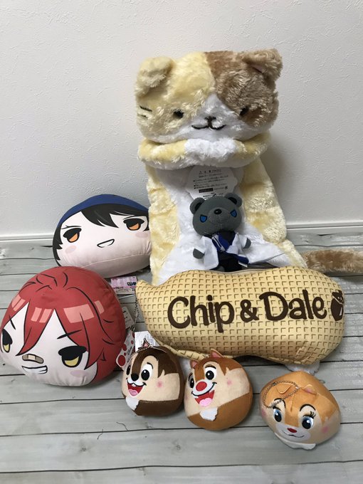 今日は夫お留守番させて買い物へ。子供達はスキッズランドで遊ばせておいて、一人で買い物してついでにクレゲ。鬼畜🌳は相変わら 今日は夫お留守番させて買い物へ。子供達はスキッズランドで遊ばせておいて、一人で買い物してついでにクレゲ。鬼畜🌳は相変わら