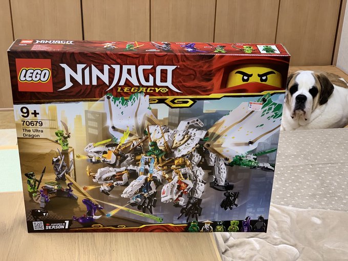 早速、今回の一番の目玉を検品していきます。これは、6年前のニンジャゴー第1シーズンで発売された 9450 のリメイク版 早速、今回の一番の目玉を検品していきます。これは、6年前のニンジャゴー第1シーズンで発売された 9450 のリメイク版