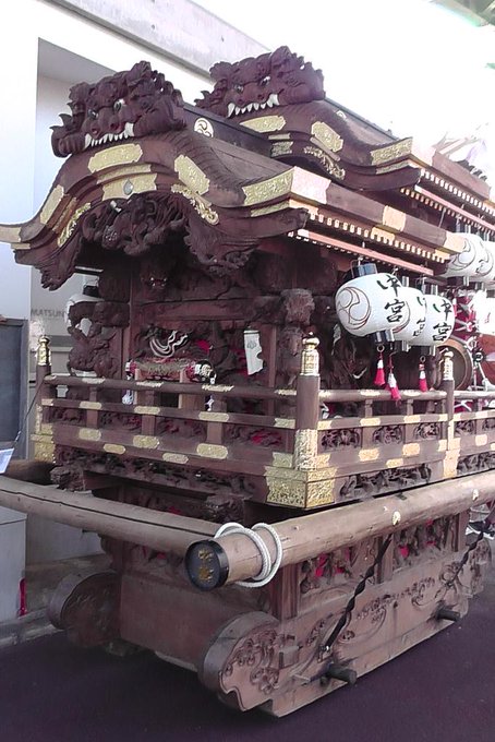 平成30年の振り返り平成30年10月28日大阪市旭区大宮神社祭礼中宮地車の曳行にお邪魔しました。この地車は八尾の飯田松太 平成30年の振り返り平成30年10月28日大阪市旭区大宮神社祭礼中宮地車の曳行にお邪魔しました。この地車は八尾の飯田松太