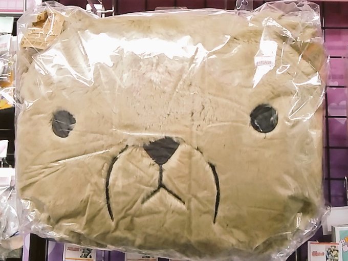 鈴木さん💕中村春菊先生グッズコーナーです♥️缶バッジやアクキーを始め、鉛筆やマスキングテープ、スマホリングやお弁当箱など 鈴木さん💕中村春菊先生グッズコーナーです♥️缶バッジやアクキーを始め、鉛筆やマスキングテープ、スマホリングやお弁当箱など