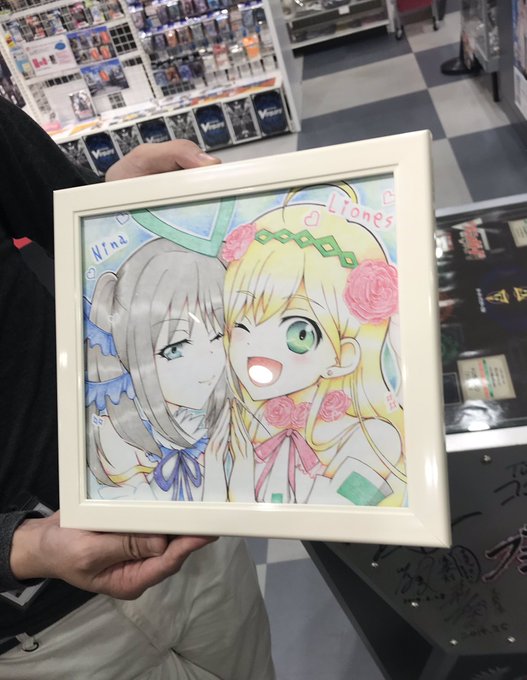 ブシロードストアのスタッフさんが描いたリオンちゃんとニーナちゃんの色紙!!!#ひなろじ #ラクロジ ブシロードストアのスタッフさんが描いたリオンちゃんとニーナちゃんの色紙!!!#ひなろじ #ラクロジ