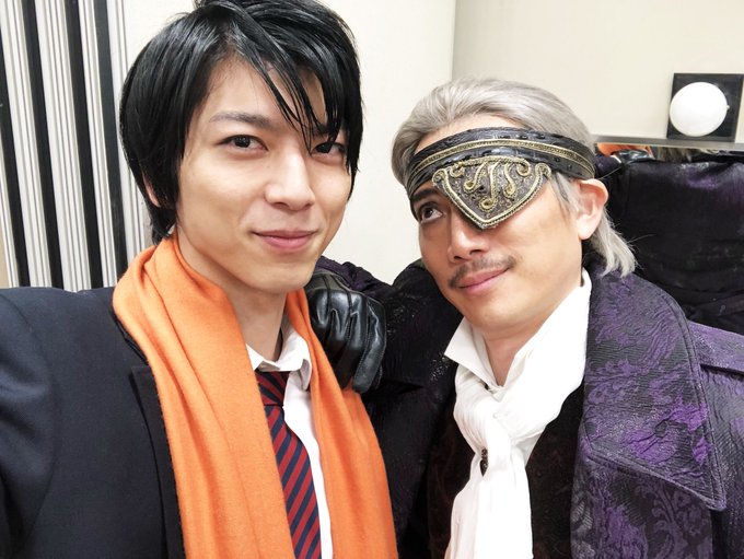 妖アパ、ご来場いただきありがとうございました!!写真はお芝居も人柄も本当に素敵な細見さん。胡散臭い骨董屋さんが好きです。 妖アパ、ご来場いただきありがとうございました!!写真はお芝居も人柄も本当に素敵な細見さん。胡散臭い骨董屋さんが好きです。