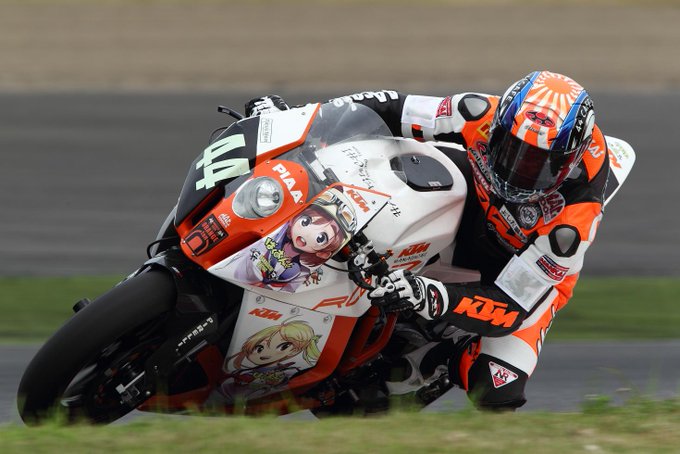 #MEGUracing は漫画 #ばくおん !!と2013、14年に鈴鹿8耐へ参戦!更に何と!フランス ル・マン24時間 #MEGUracing は漫画 #ばくおん !!と2013、14年に鈴鹿8耐へ参戦!更に何と!フランス ル・マン24時間