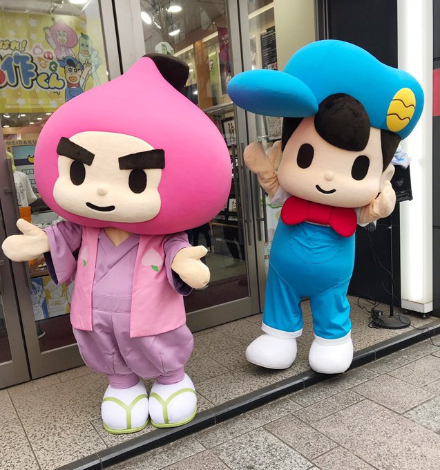 今週土曜にキデイランドの上小田井店、来週土曜には大阪梅田店で「名作くん」の着ぐるみイベントがあるから近くの方はぜひ来てね 今週土曜にキデイランドの上小田井店、来週土曜には大阪梅田店で「名作くん」の着ぐるみイベントがあるから近くの方はぜひ来てね