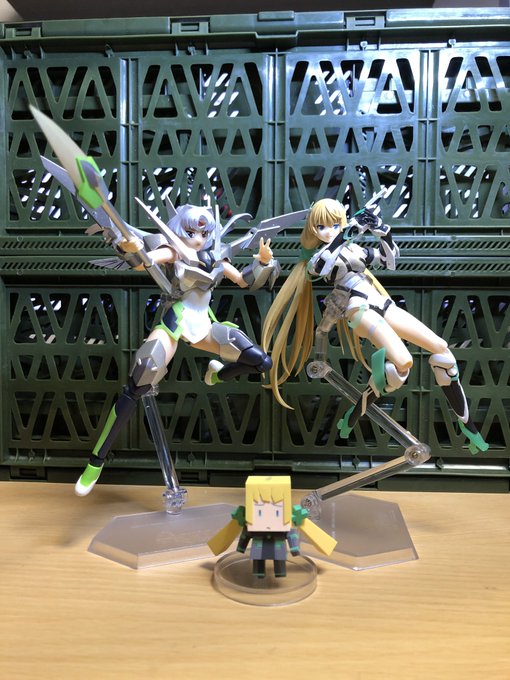 ポーズ取らせるのが結構大変でした。ねんどろいど版も手強かったけでfigma版も中々手強いアンジェラさんでした、おやすみな ポーズ取らせるのが結構大変でした。ねんどろいど版も手強かったけでfigma版も中々手強いアンジェラさんでした、おやすみな