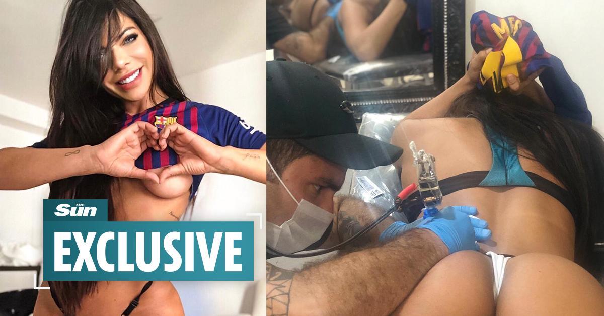RT @SunSport: .@SuzyCortez_ shows her everlasting love for Lionel Messi with new bum tattoo
https://t.co/8cFBPWrAwO https://t.co/RscaC48csB