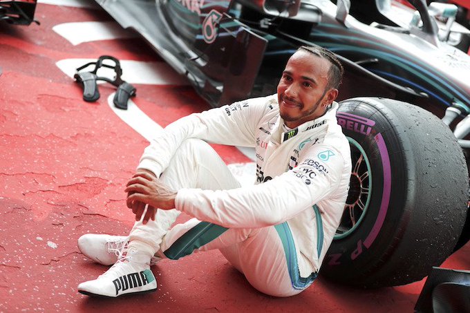 Lewis Hamilton’s Birthday Celebration | HappyBday.to