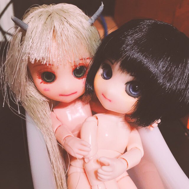これは12分の1スケールのちっちゃいさんですが、大きいコも出来ますぜ。仲良く入浴中でしたwワタシは自分で色々やってます これは12分の1スケールのちっちゃいさんですが、大きいコも出来ますぜ。仲良く入浴中でしたwワタシは自分で色々やってます