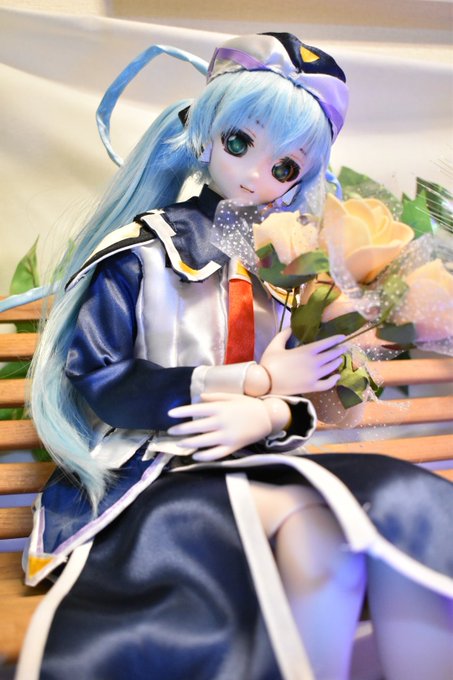 #深夜のドール撮影60分一本勝負#planetarian1/9のお題は【したをむく】イラストと似たようなイスがあるので撮 #深夜のドール撮影60分一本勝負#planetarian1/9のお題は【したをむく】イラストと似たようなイスがあるので撮