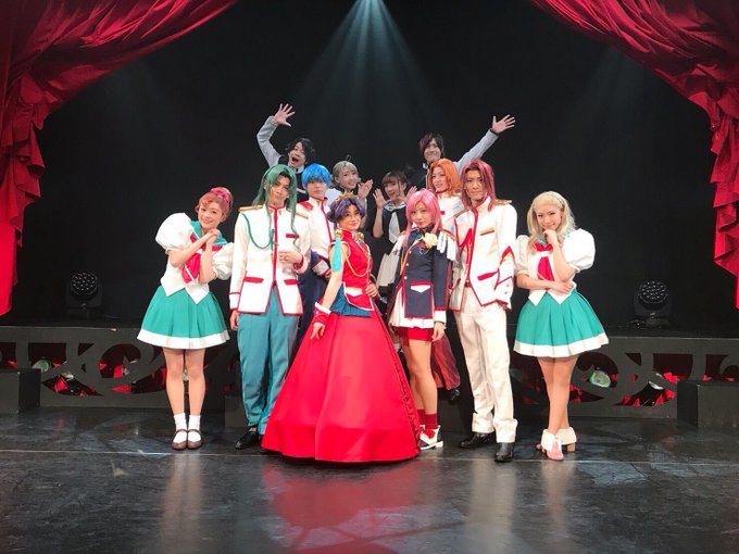 2018年振り返り🐶🌟吉谷さん演出のミュージカルに4本出演させて頂きました!ミュージカル「少女革命ウテナ〜白き薔薇のつぼ 2018年振り返り🐶🌟吉谷さん演出のミュージカルに4本出演させて頂きました!ミュージカル「少女革命ウテナ〜白き薔薇のつぼ