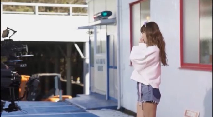 久保ユリカの新曲のPV、絶対大慶園やわ…WUGの恋愛暴君のMVと同じとこやんけ… 久保ユリカの新曲のPV、絶対大慶園やわ…WUGの恋愛暴君のMVと同じとこやんけ…