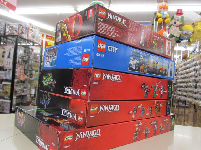 このところLEGOが続々入荷してまーす☺️未開封品の在庫も結構増殖中!皆様のご来店をお待ちいたしておりますm(_ _)m このところLEGOが続々入荷してまーす☺️未開封品の在庫も結構増殖中!皆様のご来店をお待ちいたしておりますm(_ _)m